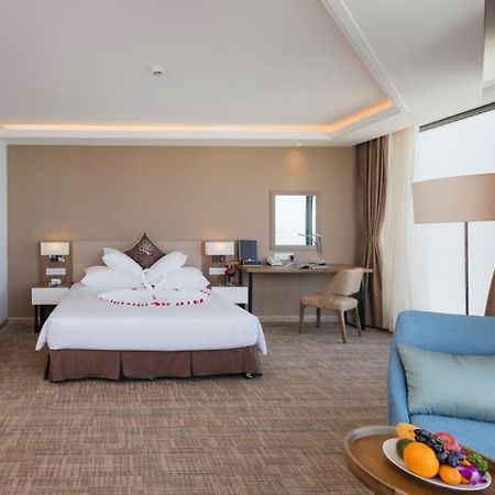 Comodo Nha Trang Hotel Zewnętrze zdjęcie
